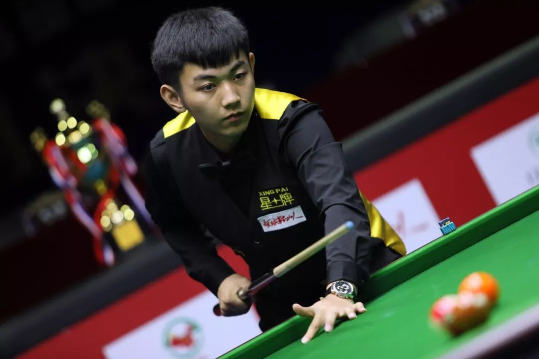 精湛的球技 精湛的球技